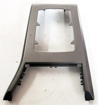 Opel astra h iii рамка захист домкрата 331985437 13127069 фото №1