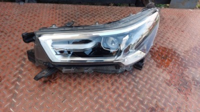 Фара лампа левая левый перед toyota hilux viii 20- фото №1