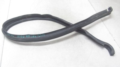 Trafic vivaro ii прокладка поперечина передний 01-14 фото №1