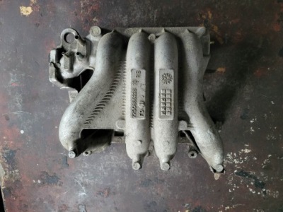 20834 коллектор впускной  renault megane scenic 1.6 8v фото №1