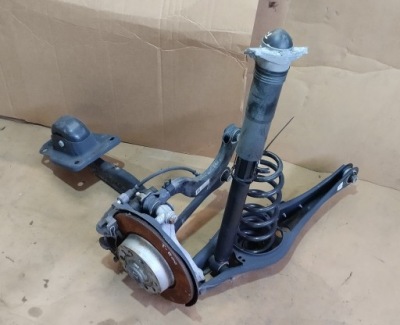 Поворотный кулак ступица рычаг подвеска левый задняя vw t-roc 1.5 tsi 20r фото №1