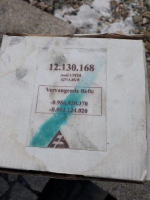 Es 12.130.169 фото №1