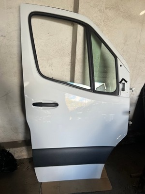 Mercedes sprinter 910 дверь правое полный w цвет фото №1