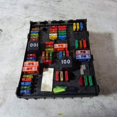 Vw passat b7 3.6 v6 коробка предохранителей фото №1