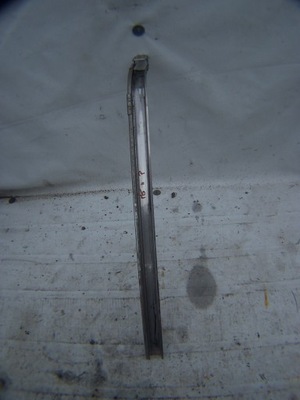 Mazda 5 cw 10- напрямна двері права фото №1