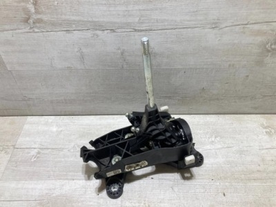 Ford fiesta mk8 домкрат выборщик передач фото №1