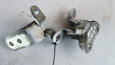 Петли дверь перед правый toyota auris ii фото №1