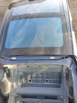 Tesla s przedlift дах люк фото №1