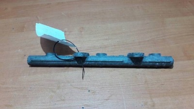 Молдинг упорскування lexus rx 300 3,0 фото №1