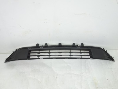 Решётка бампера перед opel insignia b рестайлинг  19- фото №1