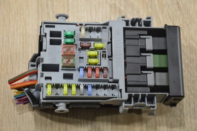 Коробка запобіжників chevrolet orlando 2.0 vcdi фото №1