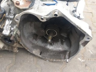 Subaru justy 2001 коробка передач передач 1.3 бензин 4wd 4x4 фото №1