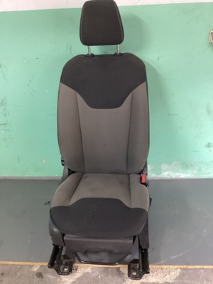 Ford Tourneo Courier Fotel pasażera