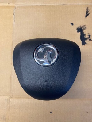 Подушка водителя подушка безопасности opel astra k 39042464 фото №1