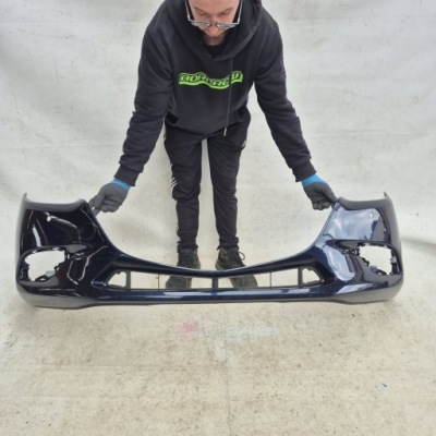 Mazda 3 iii рестайлинг  16-18 бампер перед передний pdc фото №1