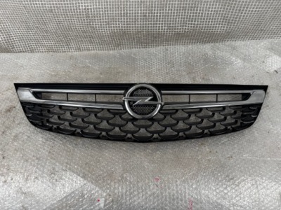 Opel astra v k 17- решітка радіатора фото №1