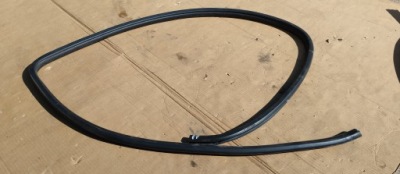 Прокладка двері кузовна lexus ct200h ct 200h 11r- правий перед фото №1