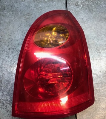 Лампа правая задняя nissan primera p12 kombi фото №1