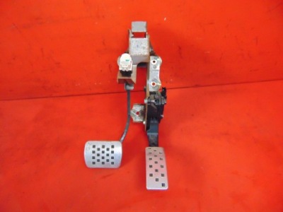 Renault clio iv rs педаль тормоза потенциометр газа 1.6 tce фото №1