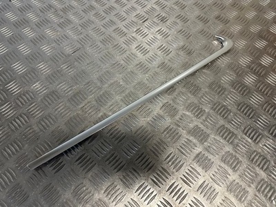 Audi a4 b8 kombi молдинг хром 8k9853345l фото №1