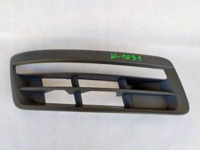 Решітка бампера audi q7 правий 4l0807682d фото №1