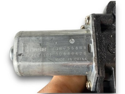 Jeep renegade fiat 500x моторчик скло правий задня c37706-101 фото №1