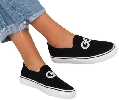 TRAMPKI CZARNE TENISÓWKI SLIP ON 39