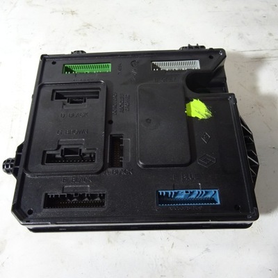 Renault zoe модуль bcm 284b18853r фото №1