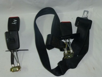 Pas безпеки заскочки audi a4 фото №1