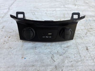 Hyundai i30 ii 2 12-17 роз'єм usb aux 96120-a5000 фото №1