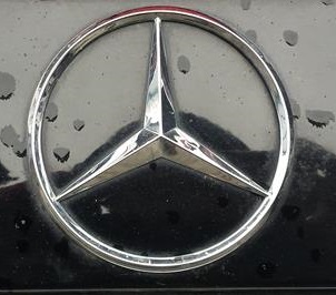 EMBLEMA ESTRELLA DE TAPA MERCEDES E 211 W211 AMG  