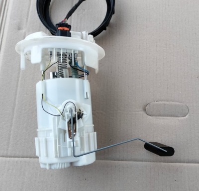 Citroen c3 iii 1,2 vti насос топлива фото №1