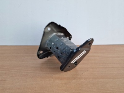 Права зона деформації задня toyota corolla e21 балка фото №1