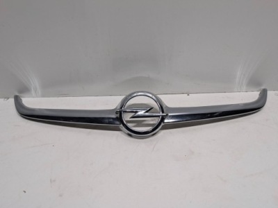 Решітка радіатора радіатора решітка радіатора перед opel karl 95238849 фото №1