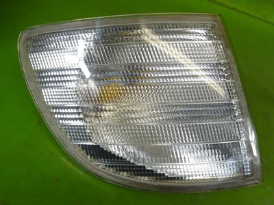 Поворотник правый mercedes vito w638 00r фото №1