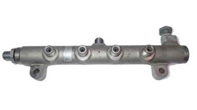 Молдинг упорскування права audi a8 d4 4.2 057130090t фото №1