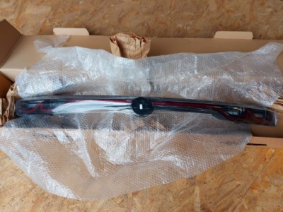 Накладка задняя крышки багажника лампа средняя alfa romeo tonale 50581559 фото №1