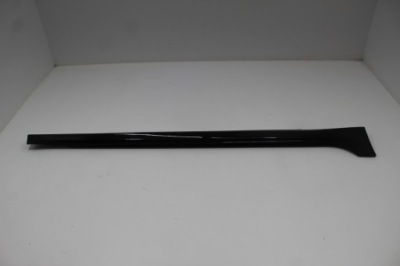 Audi a7 c8 4k молдинг поріг права lz9y 4k8853856 фото №1