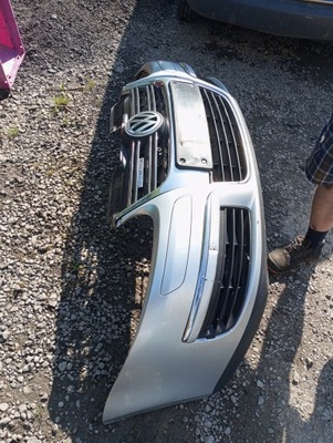 Бампер передний vw jetta la7w фото №1