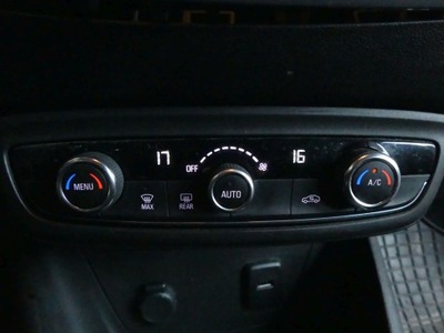 Консоль панель обдув crossland 98226305yx фото №1