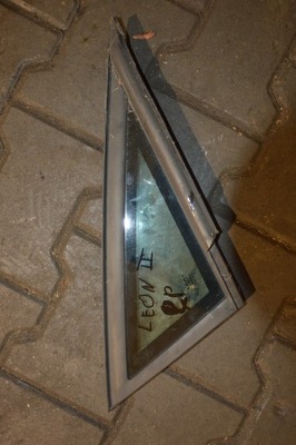 Seat leon ii стекло кузовная правый перед фото №1