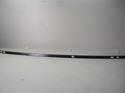 Молдинг дахова права pod рейлінг mercedes ml w163 фото №1