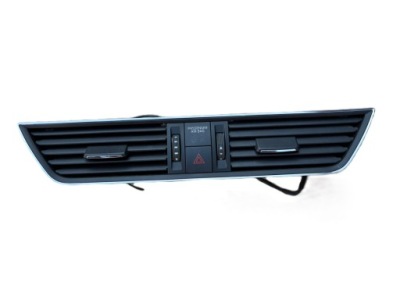 РЕШІТКА ПОВІТРОВОДУ ЦЕНТРАЛЬНА SKODA SUPERB 3 3V0820951C 
