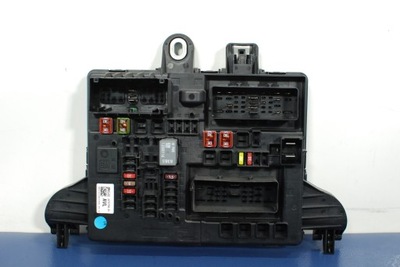 Opel insignia a fl коробка предохранителей 22737769 фото №1