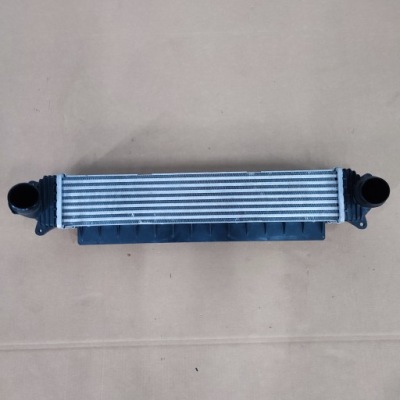 Интеркулер hyundai kona kia xceed 28270-07630 фото №1