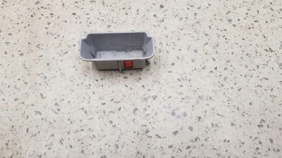 Вкладиш попільнички peugeot 406 фото №1