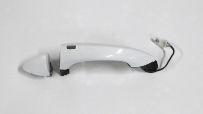 Ручка дверь z40r keyless левый перед opel insignia b европа фото №1