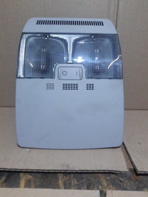 Audi a3 8p лампа кабіни стельовий 8p0947135d фото №1