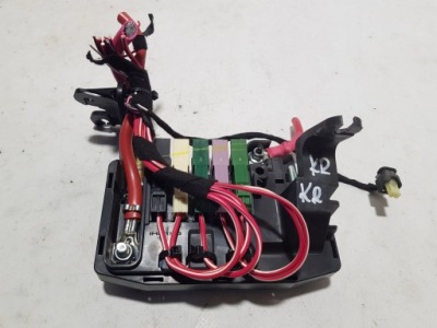 Коробка запобіжників mercedes ml w166 1665403612 фото №1