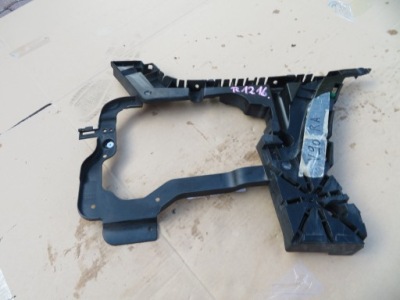 Volvo v90 кронштейн направляющая задняя правый фото №1